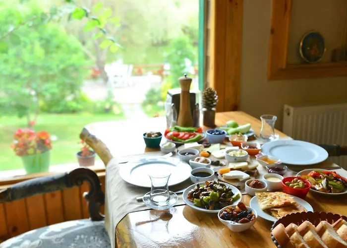 Masal Evi 모텔 아그바