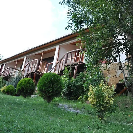 Masal Evi モーテル アグヴァ